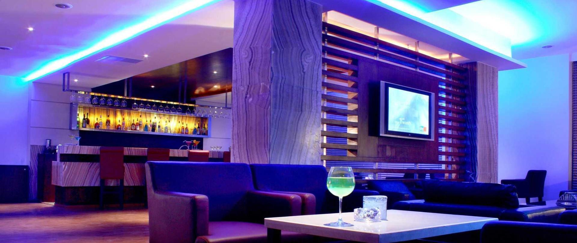 Hampshire Plaza Hotel Hyderabad Ngoại thất bức ảnh