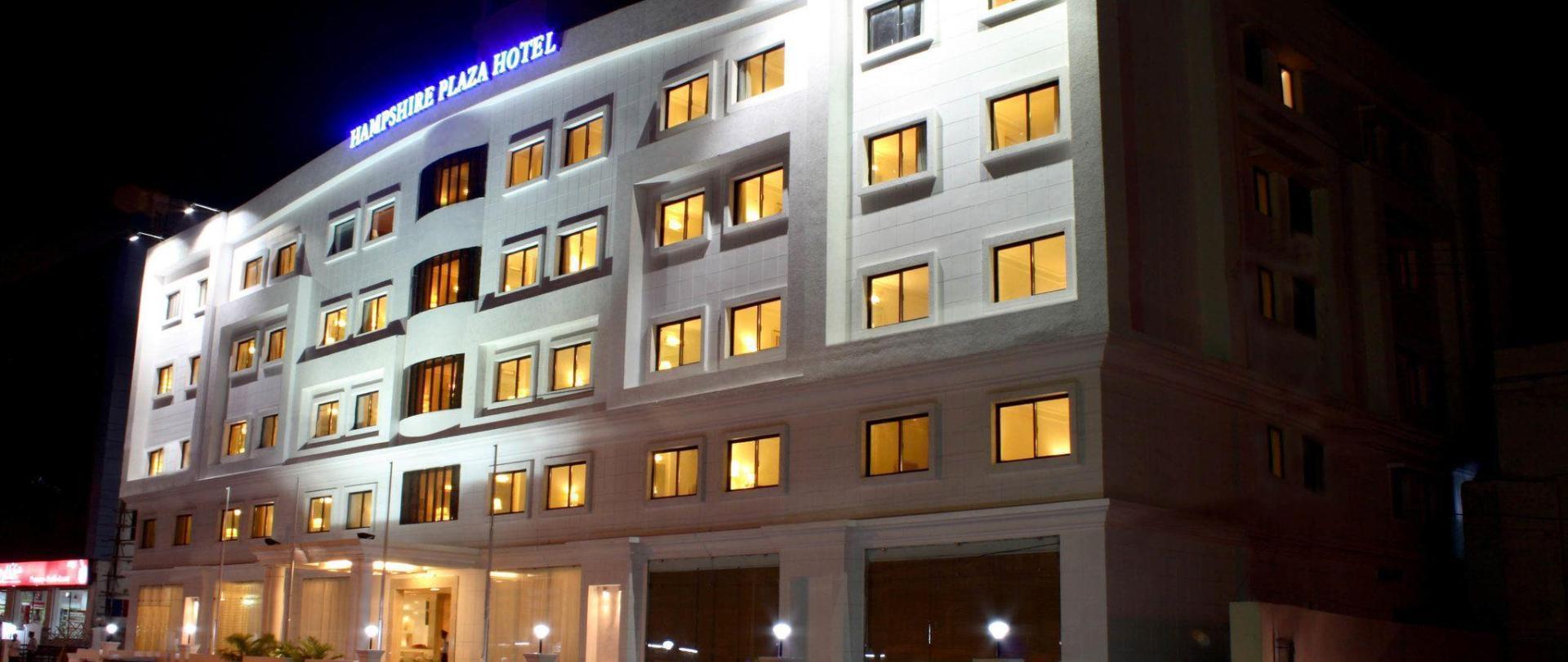 Hampshire Plaza Hotel Hyderabad Ngoại thất bức ảnh