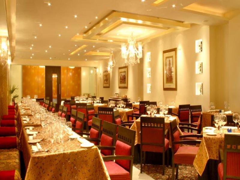 Hampshire Plaza Hotel Hyderabad Ngoại thất bức ảnh